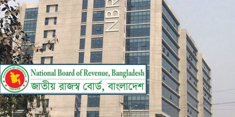 লঘুদণ্ড দিয়ে চাকরিতে ফেরানো হলো যুগ্ম কর কমিশনারকে