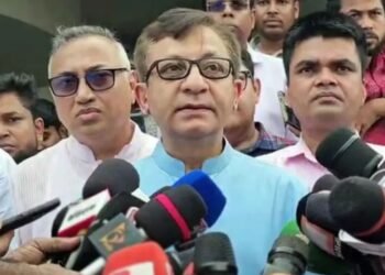 চামড়া খাত থেকে বছরে ১২ বিলিয়ন ডলার আয় সম্ভব— শিল্পমন্ত্রী