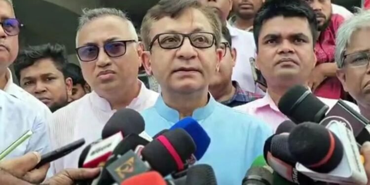 চামড়া খাত থেকে বছরে ১২ বিলিয়ন ডলার আয় সম্ভব— শিল্পমন্ত্রী