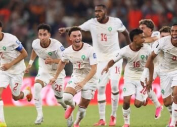 নাটকীয় টাইব্রেকারে নেদারল্যান্ডসকে বিদায় করে শেষ ষোলোতে মরক্কো